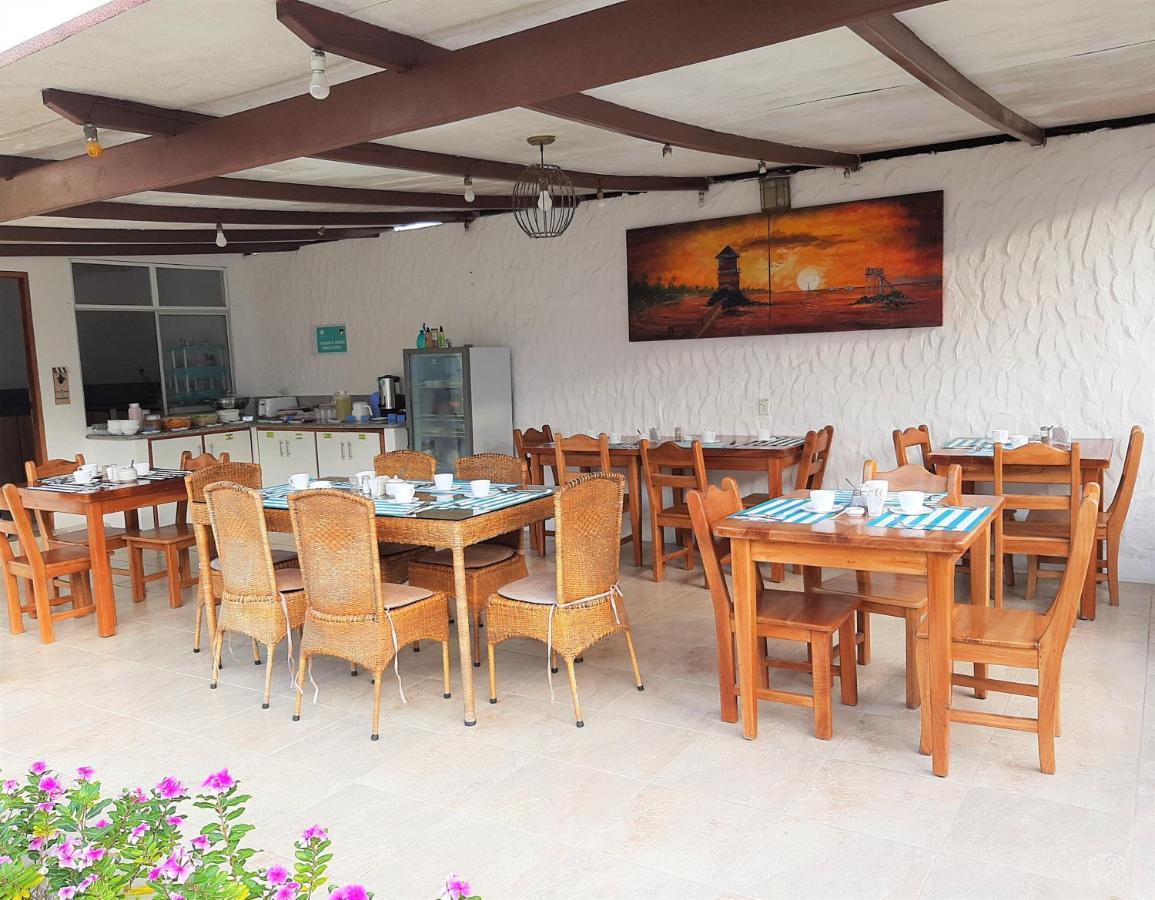 Hotel Coral Blanco With High Speed Internet Starlink And Galapagos Tour Operator Puerto Villamil Exterior photo